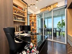 Southbank (D7), Office #622542661